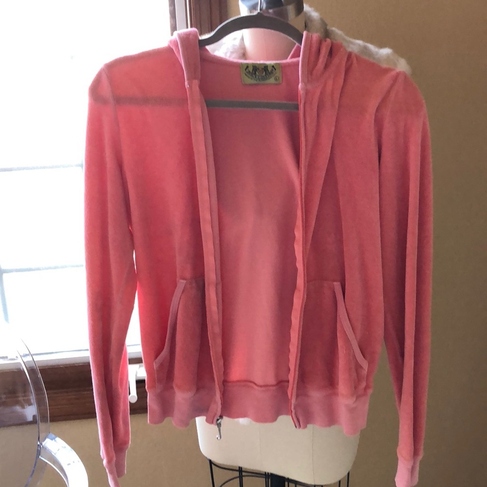 Juicy couture large salmon zip up